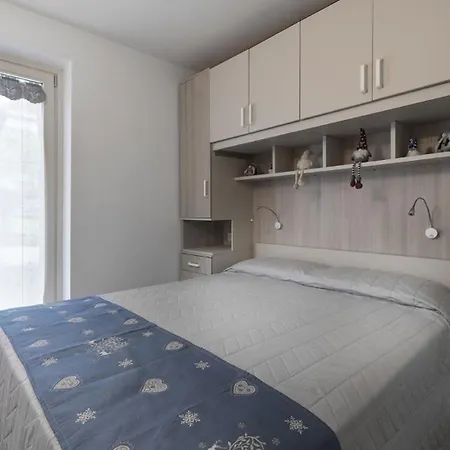 Apartman Elyanas *
